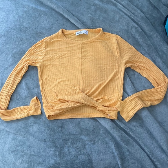 Hollister Tops - Yellow long sleeve crop top